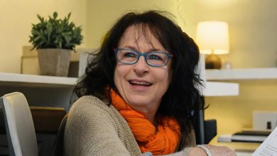 חגית שאל - מטפלת רגשית בקרית טבעון, פסיכותרפיסטית באמצעות אומנות, יצירה והבעה